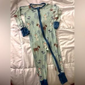 Little sleepies Disney’s Frozen zippy 12-18 months